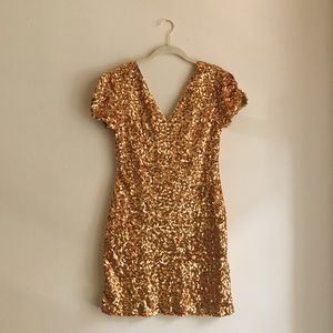 Gold Sequin Party/NYE Dress 🥂